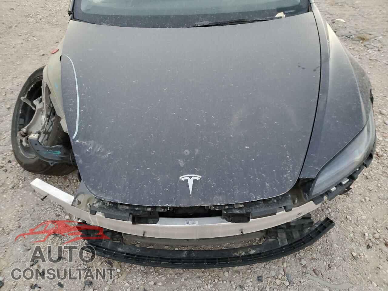 TESLA MODEL 3 2024 - 5YJ3E1EA1RF740161