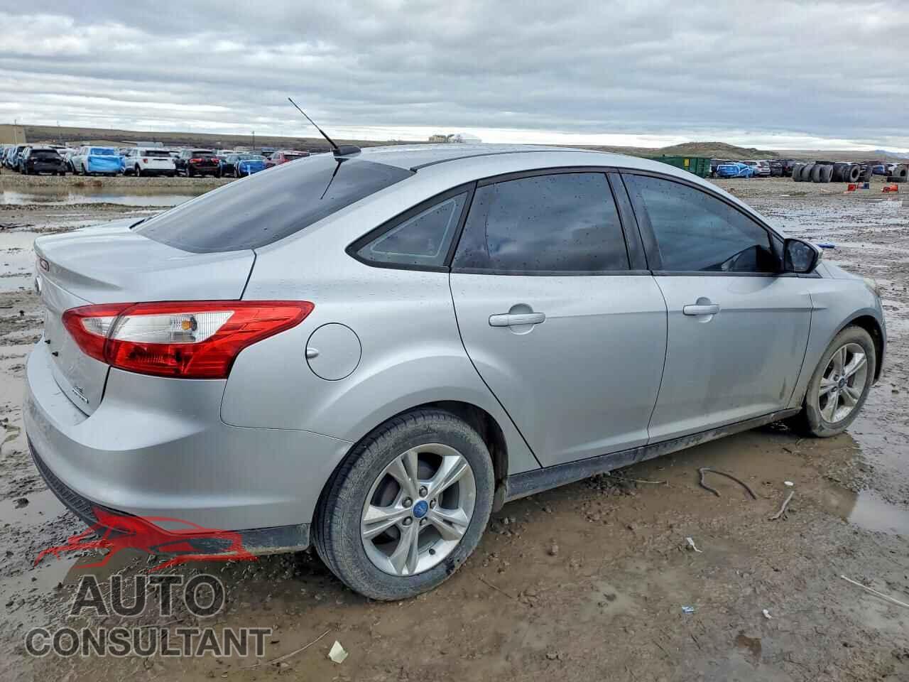 FORD FOCUS 2013 - 1FADP3F2XDL116971