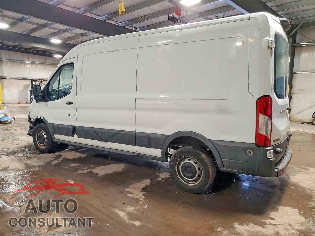 FORD TRANSIT 2018 - 1FTYR2CM9JKA61176