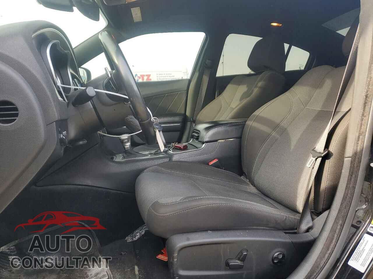 DODGE CHARGER 2015 - 2C3CDXCT8FH741280