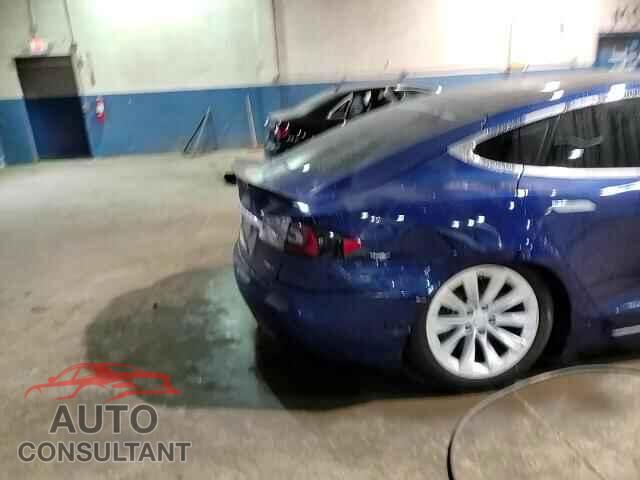 TESLA MODEL S 2017 - 5YJSA1E23HF229985