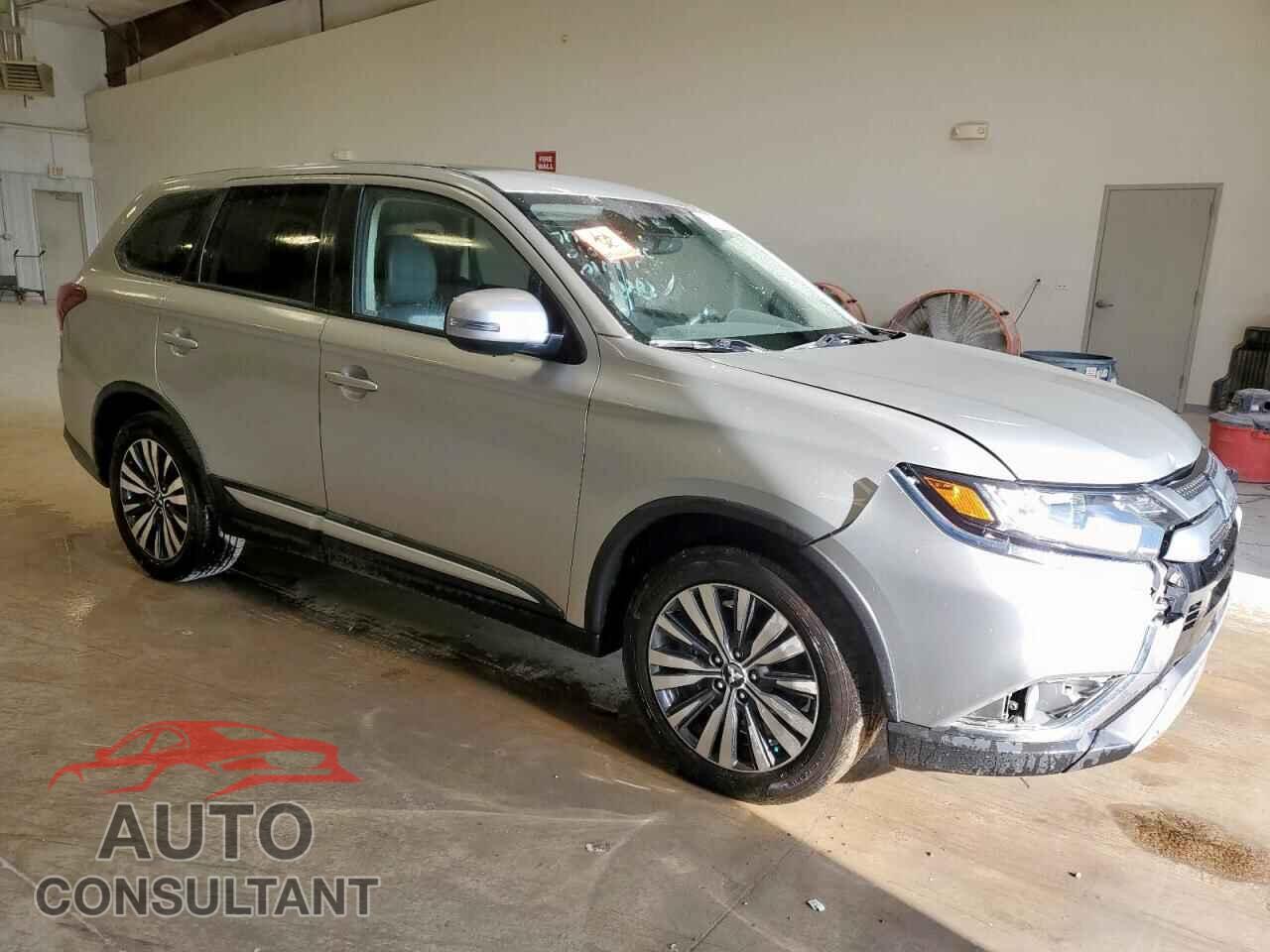 MITSUBISHI OUTLANDER 2020 - JA4AD3A34LZ016716