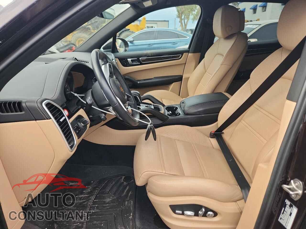 PORSCHE CAYENNE 2021 - WP1AB2AY2MDA28104