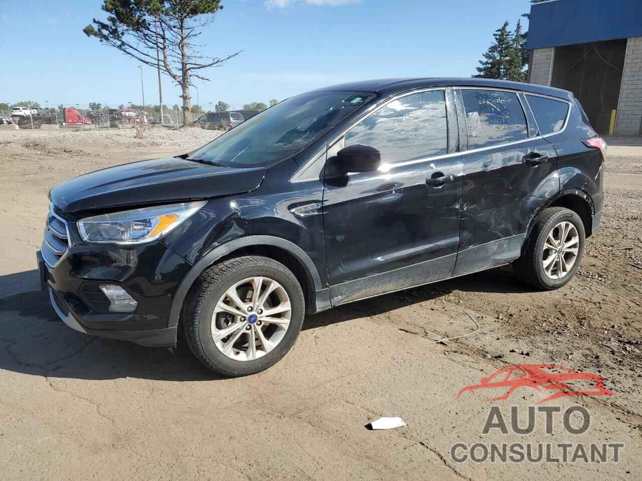 FORD ESCAPE 2017 - 1FMCU9G96HUC03646