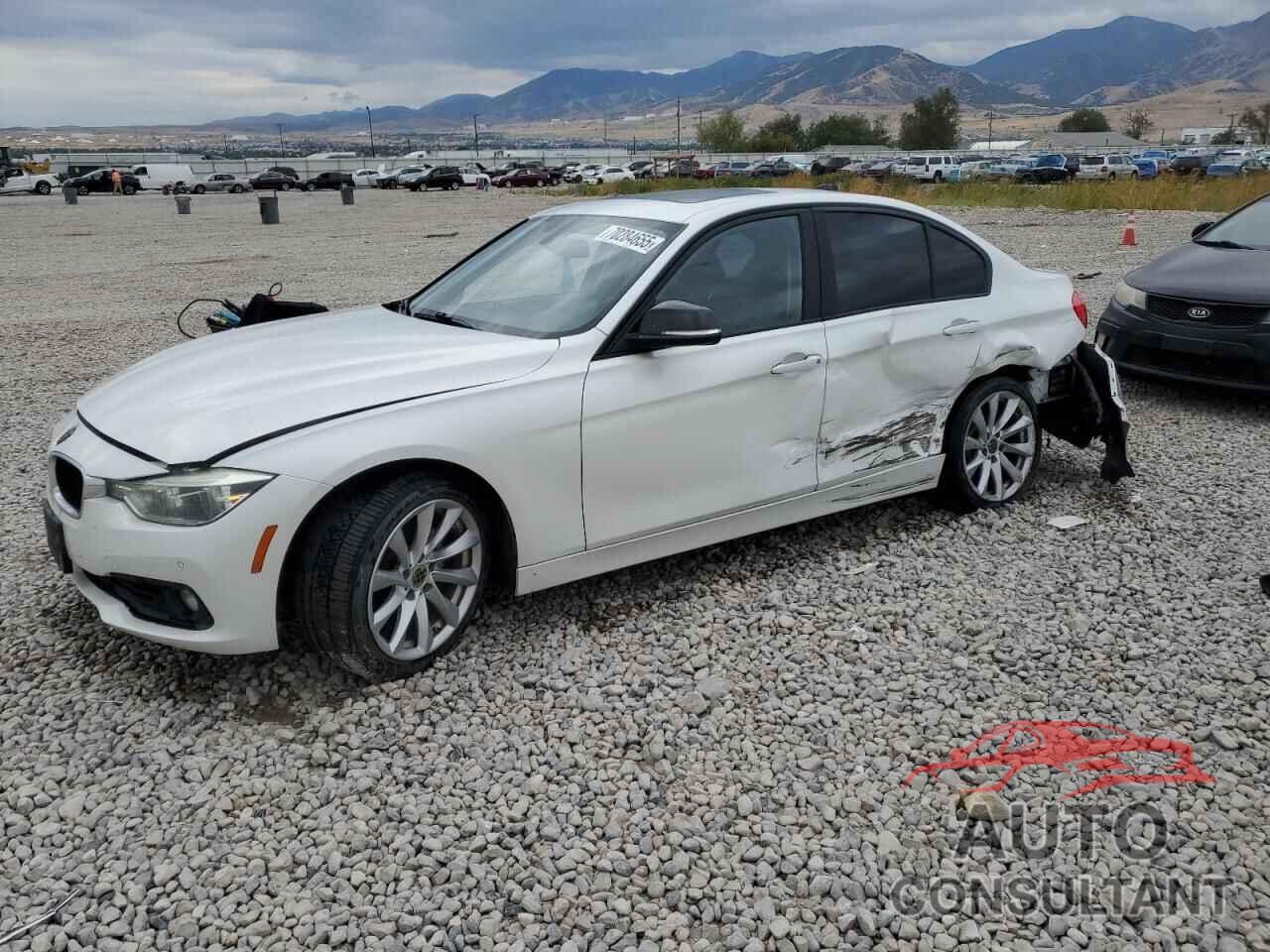 BMW 3 SERIES 2018 - WBA8A3C58JA358870