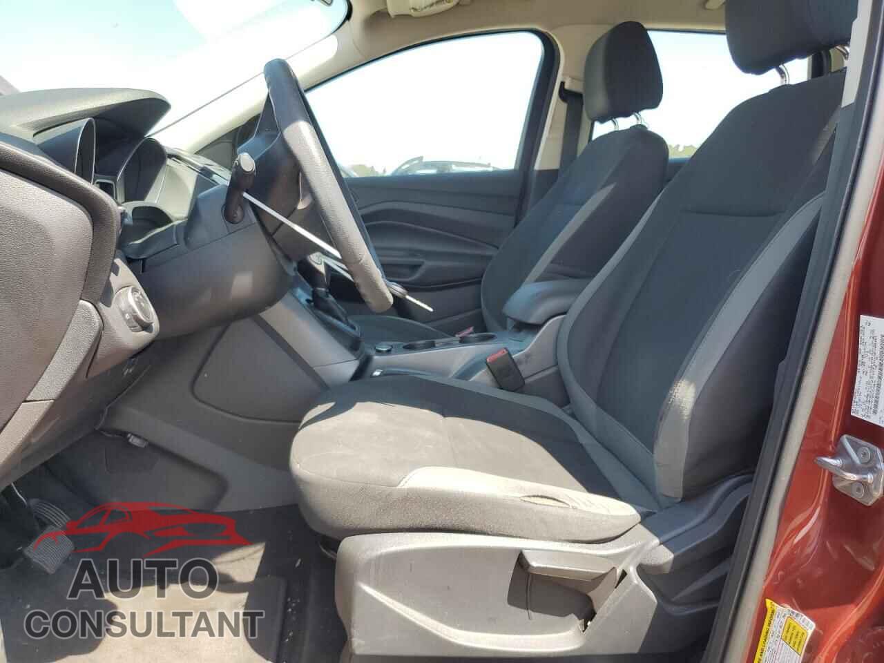 FORD ESCAPE 2016 - 1FMCU0F78GUC59856