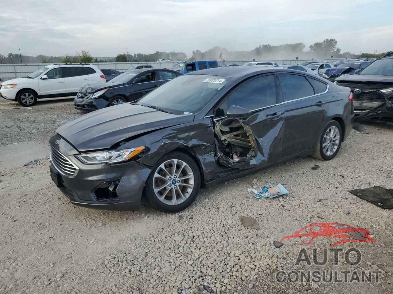 FORD FUSION 2020 - 3FA6P0LU7LR169589