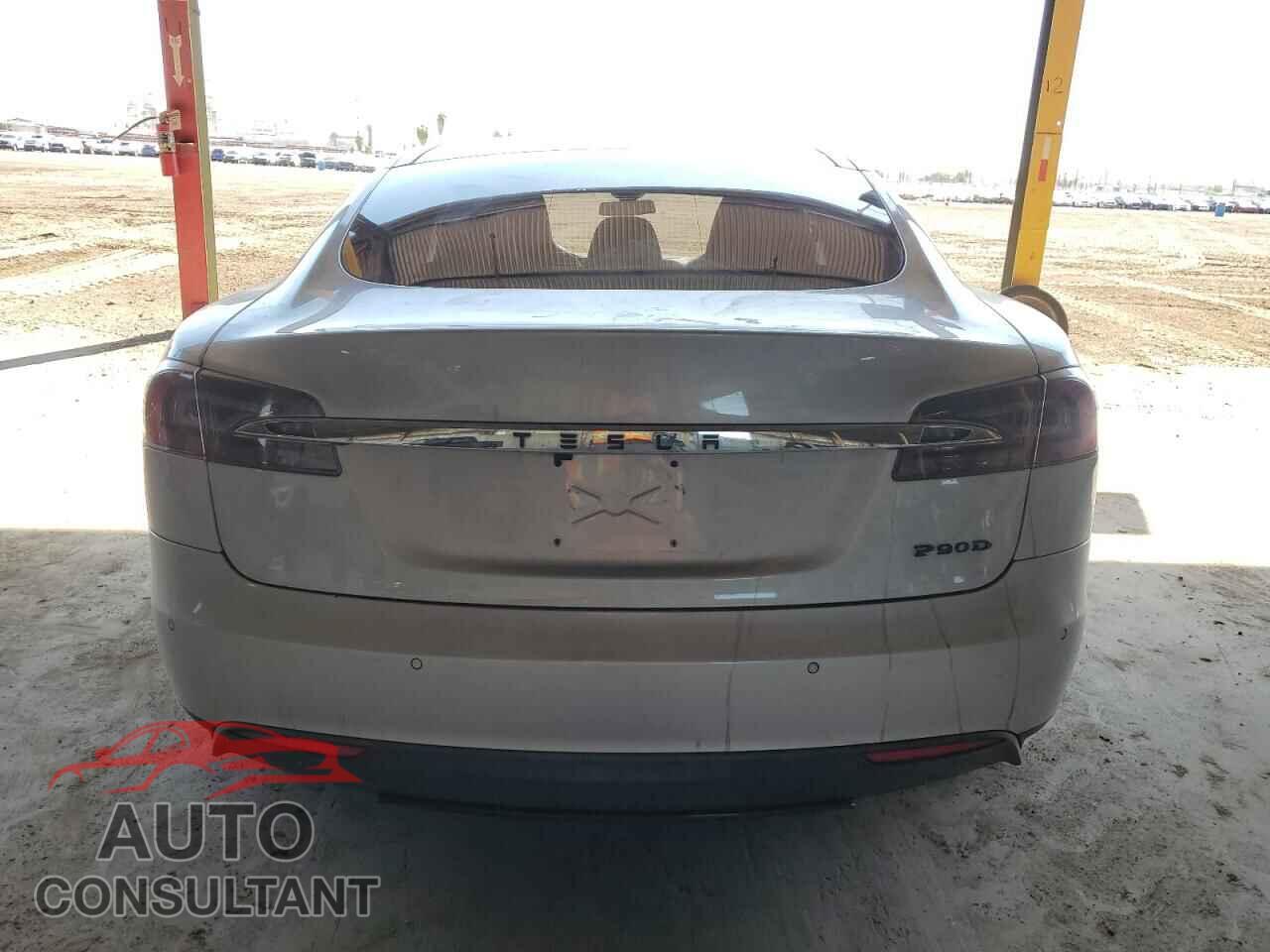 TESLA MODEL S 2016 - 5YJSA1E47GF124480