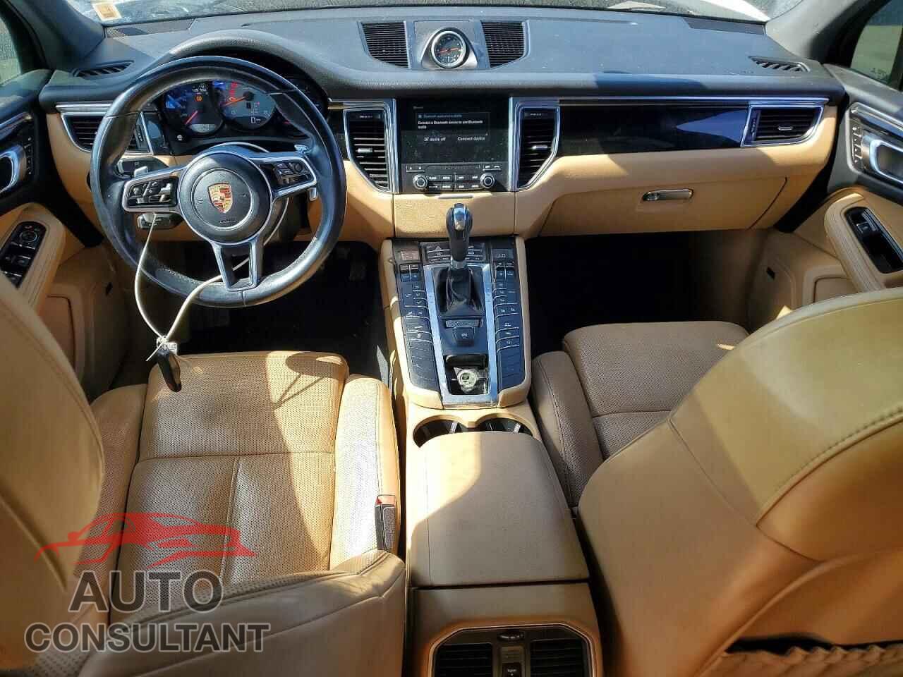 PORSCHE MACAN 2017 - WP1AB2A58HLB11392