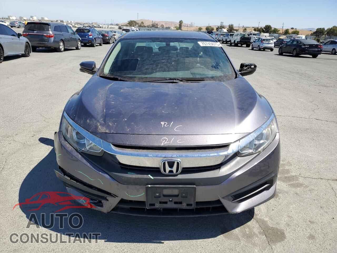 HONDA CIVIC 2017 - 19XFC2F77HE232020