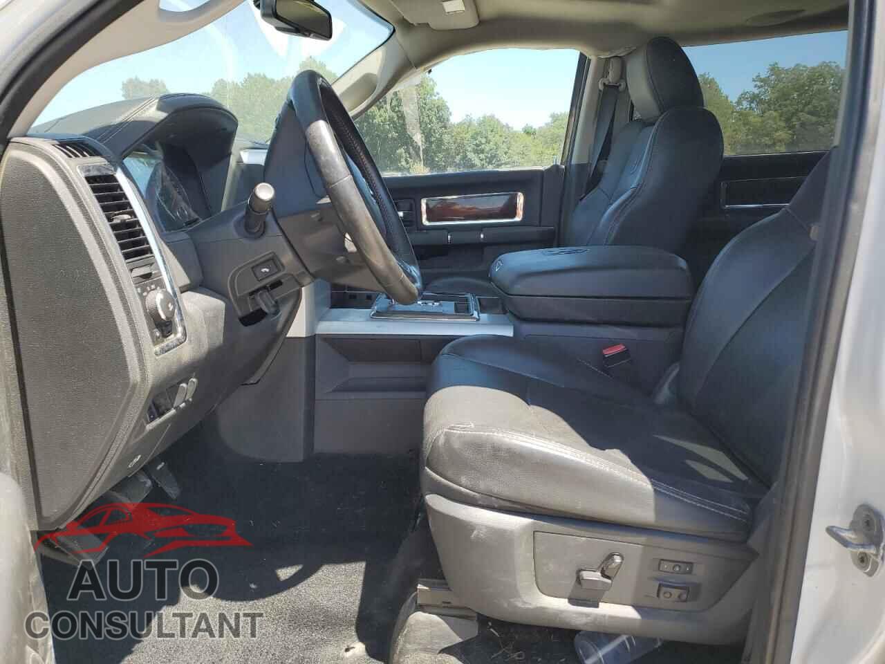 DODGE RAM 1500 2012 - 1C6RD7NT9CS109774