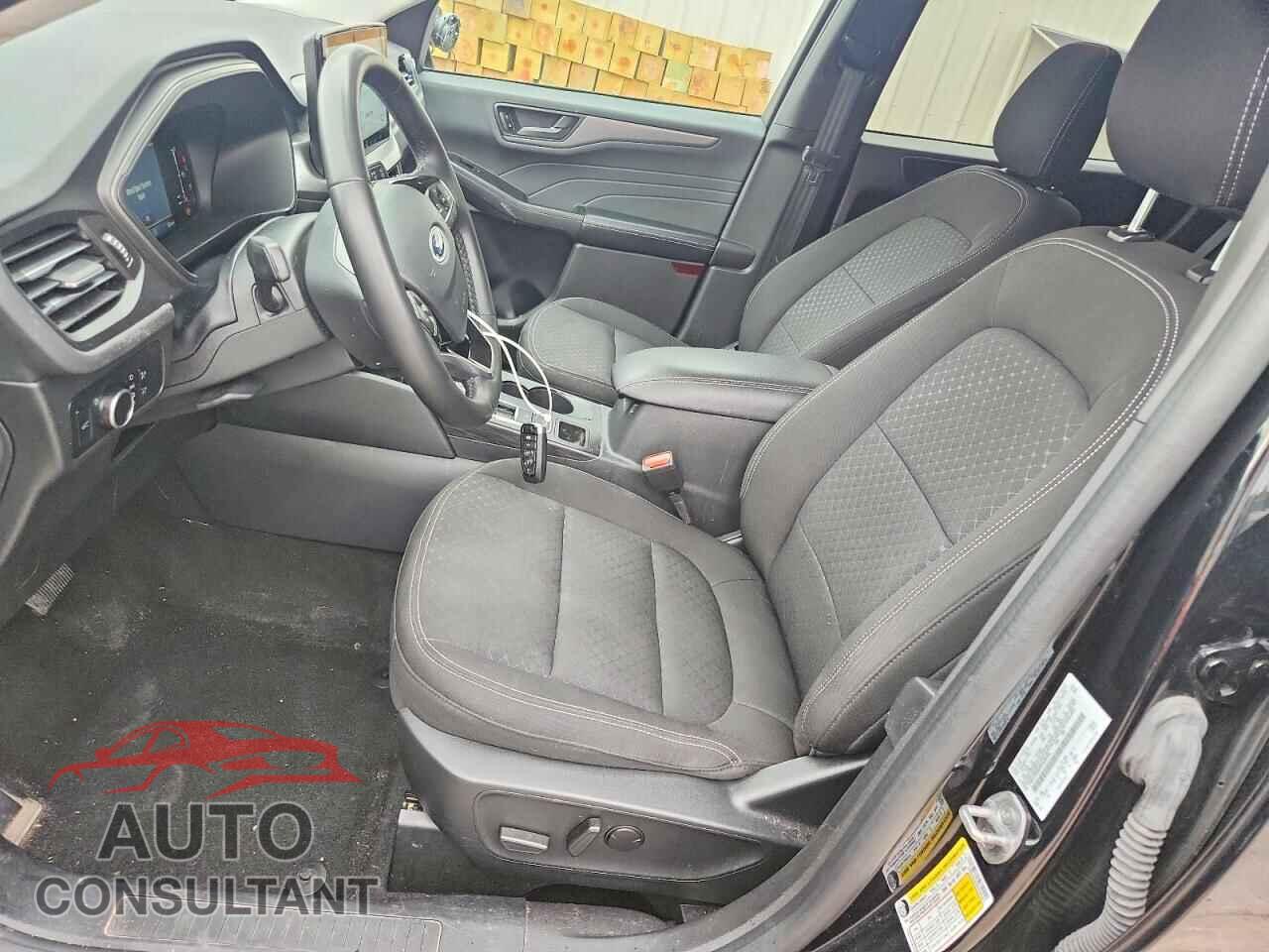 FORD ESCAPE 2024 - 1FMCU9GN0RUA09354