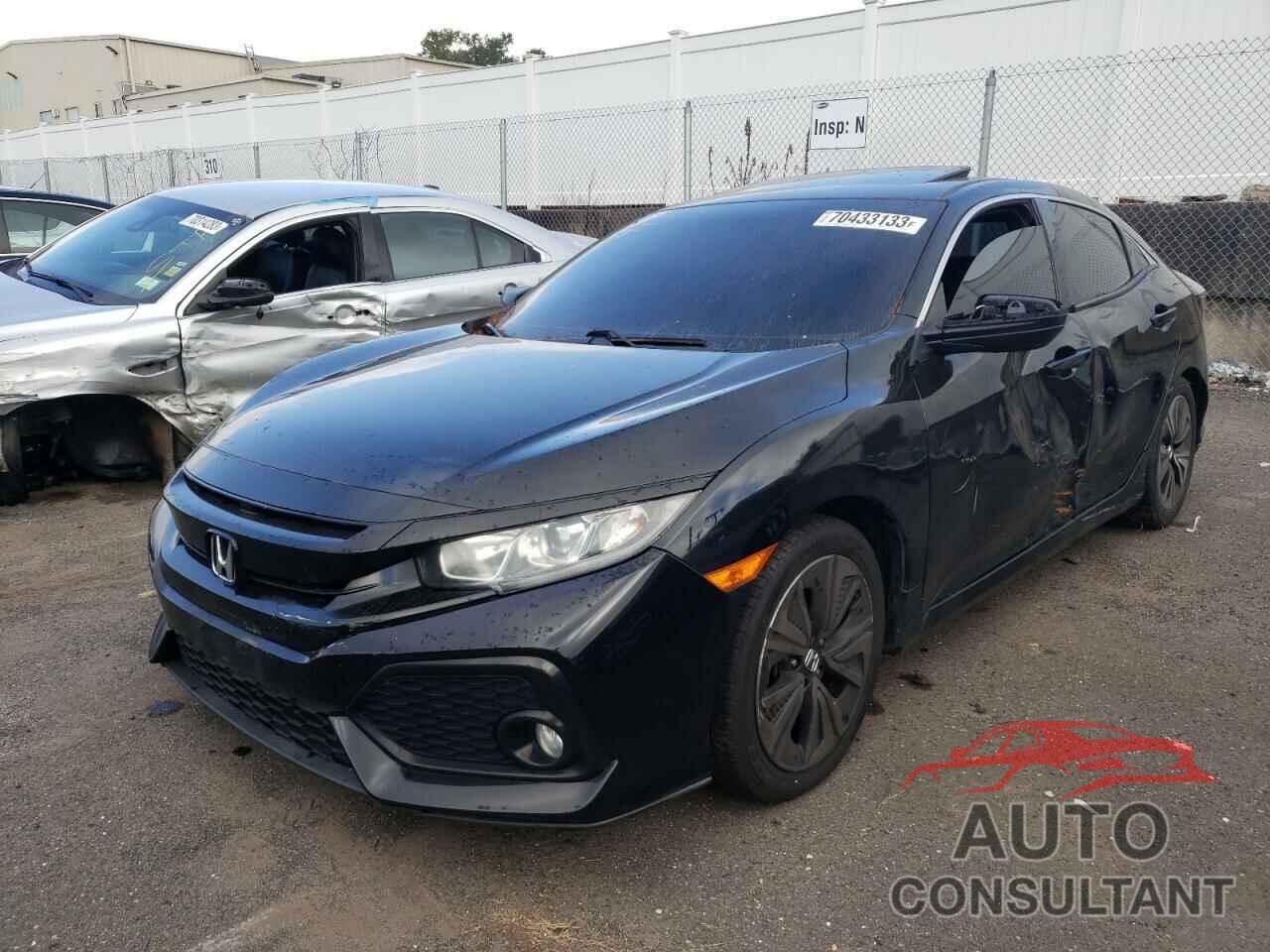 HONDA CIVIC 2018 - SHHFK7H54JU410346