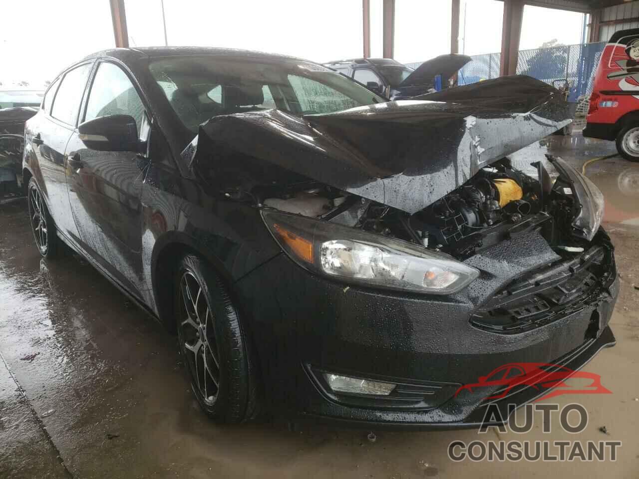 FORD FOCUS 2017 - 1FADP3M22HL327462
