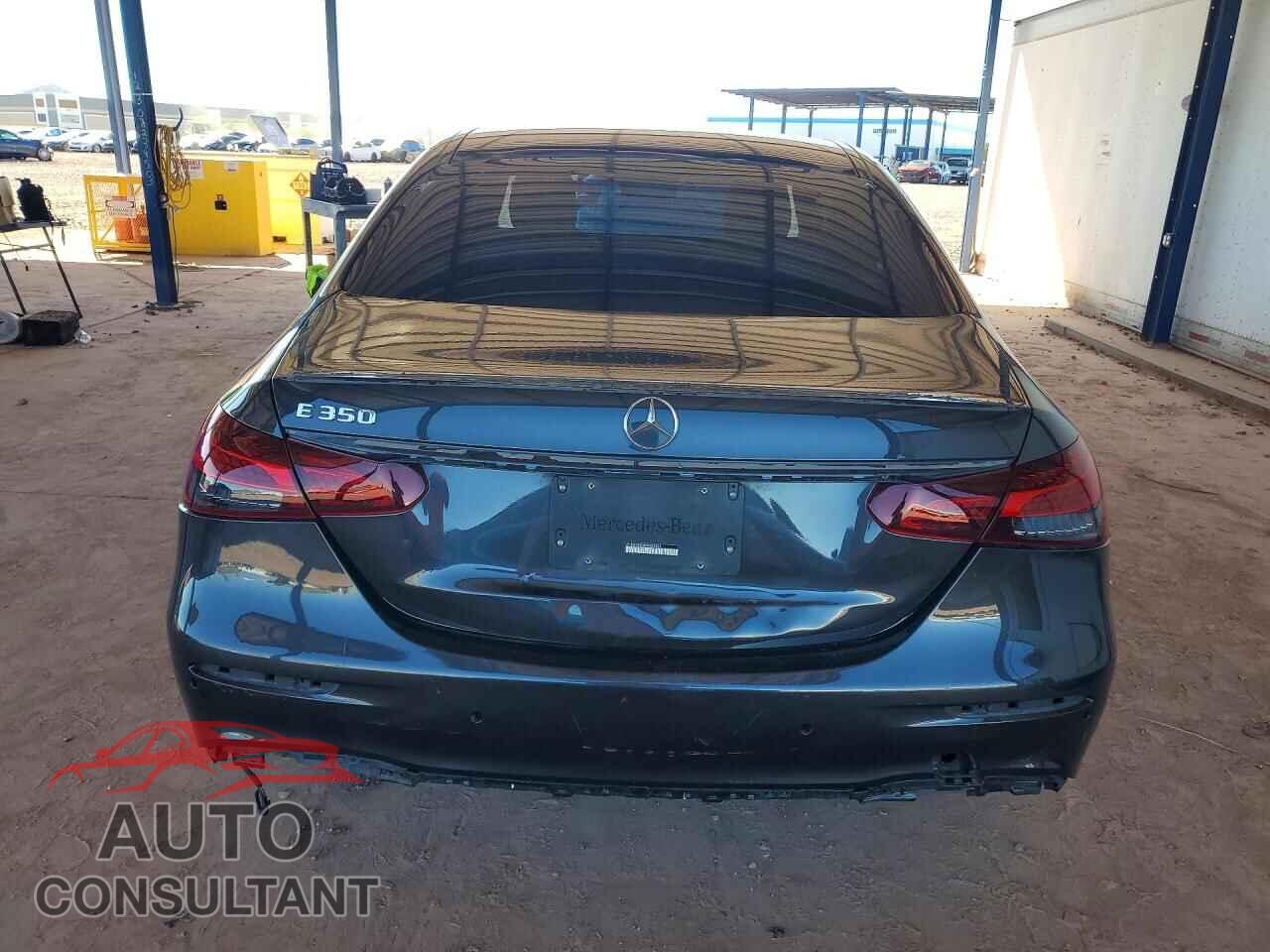 MERCEDES-BENZ E-CLASS 2021 - W1KZF8DB2MB003529