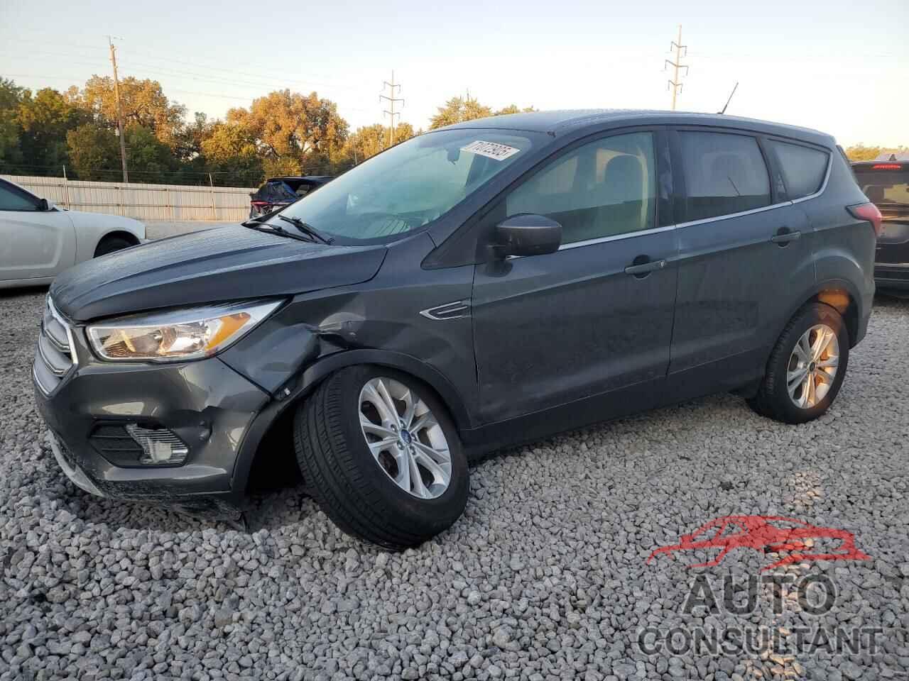 FORD ESCAPE 2019 - 1FMCU0GD2KUB99537