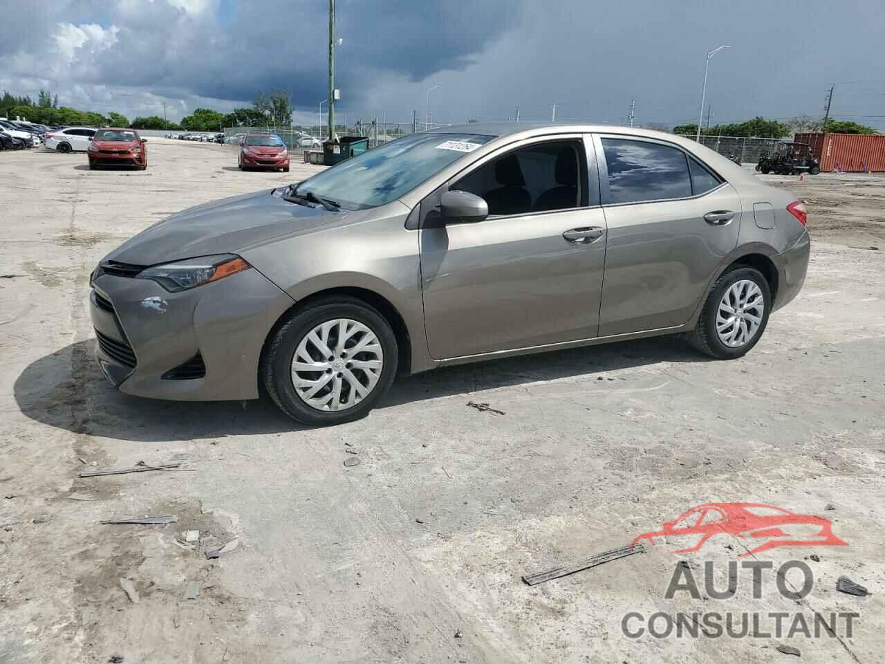 TOYOTA COROLLA 2018 - 5YFBURHE9JP741126