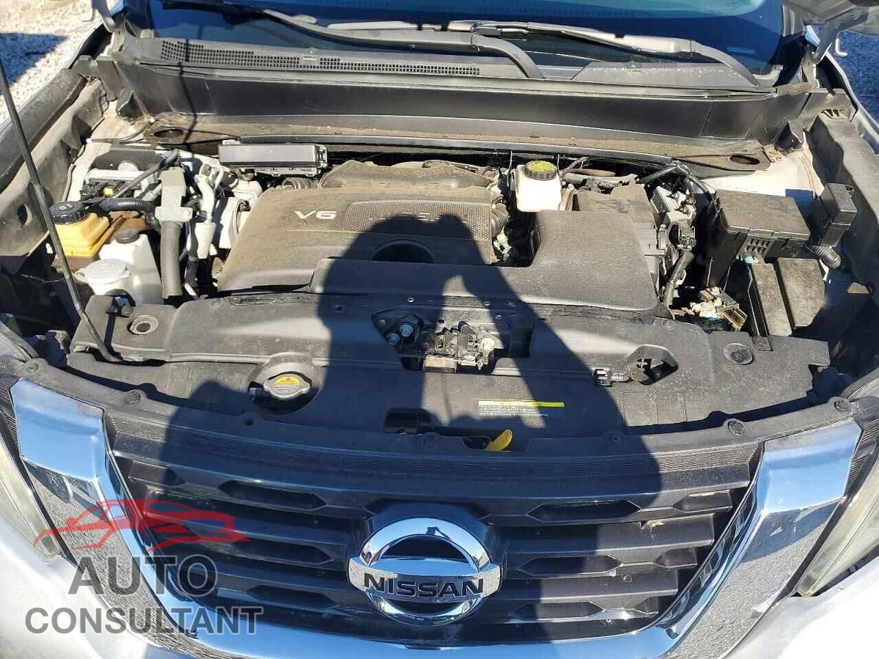 NISSAN PATHFINDER 2017 - 5N1DR2MN6HC659523