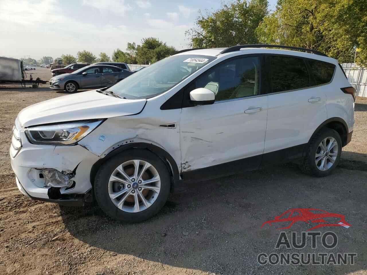 FORD ESCAPE 2018 - 1FMCU9HD6JUB56188
