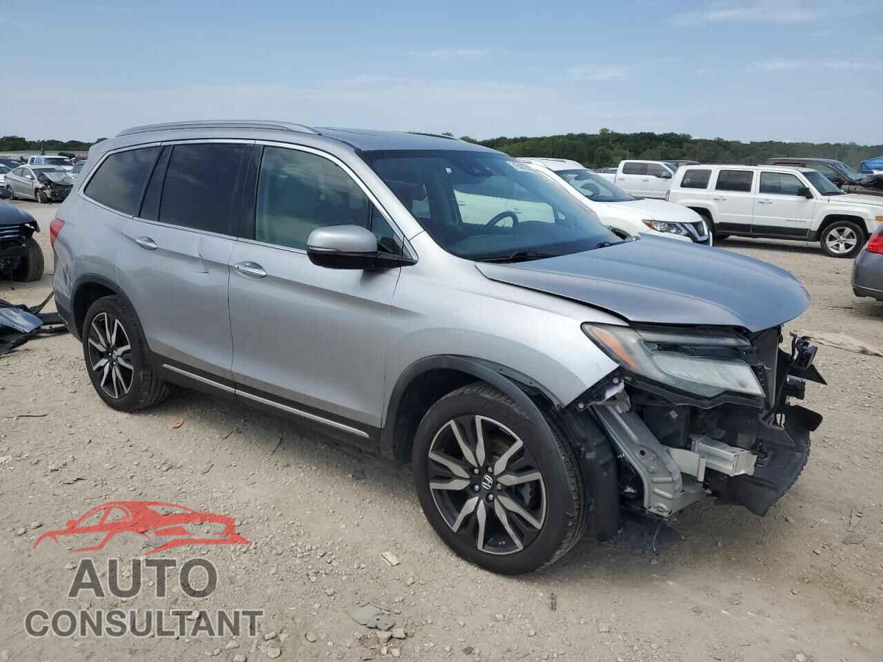 HONDA PILOT 2019 - 5FNYF6H08KB013513