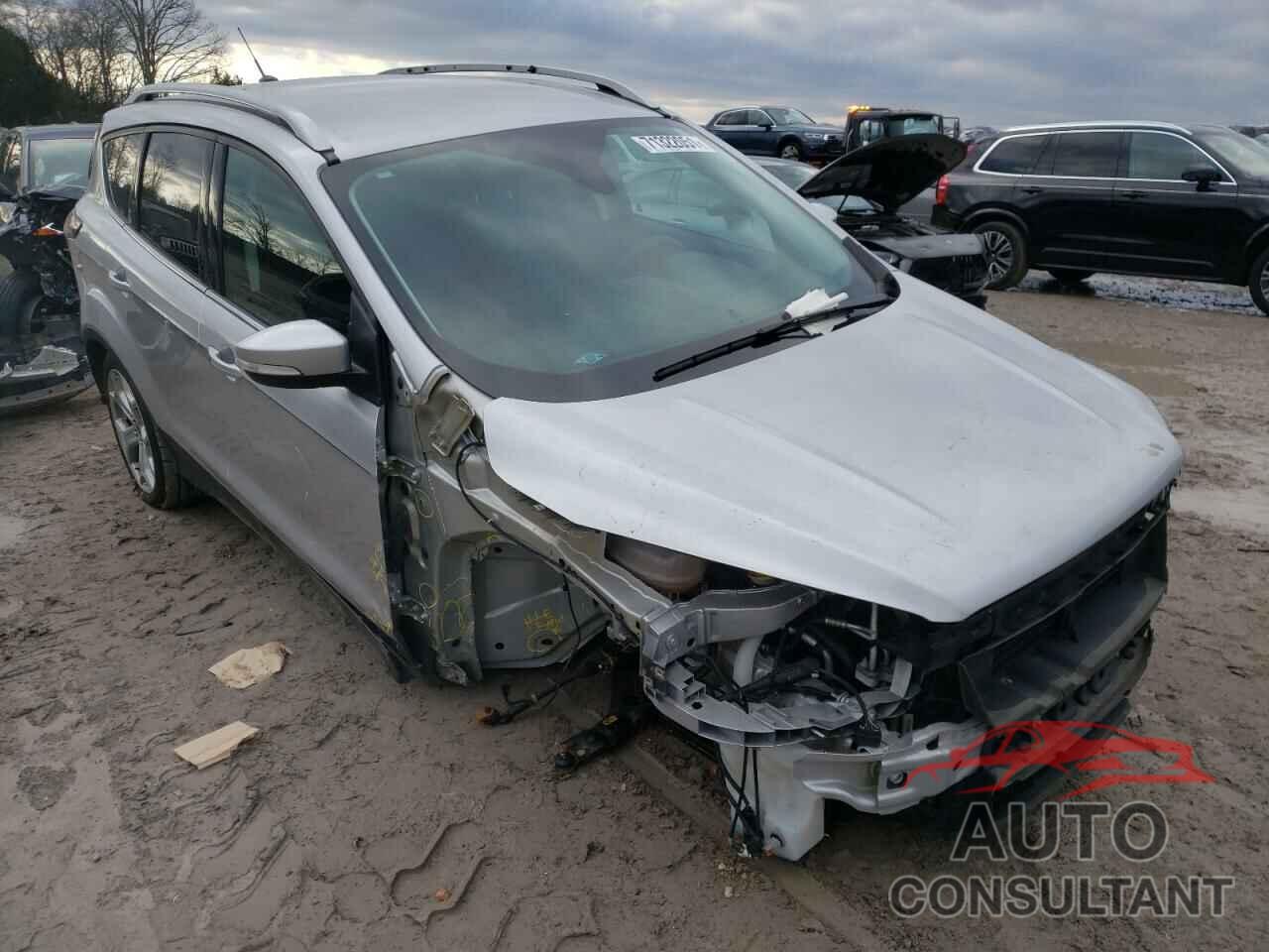 FORD ESCAPE 2017 - 1FMCU0JD6HUD39333