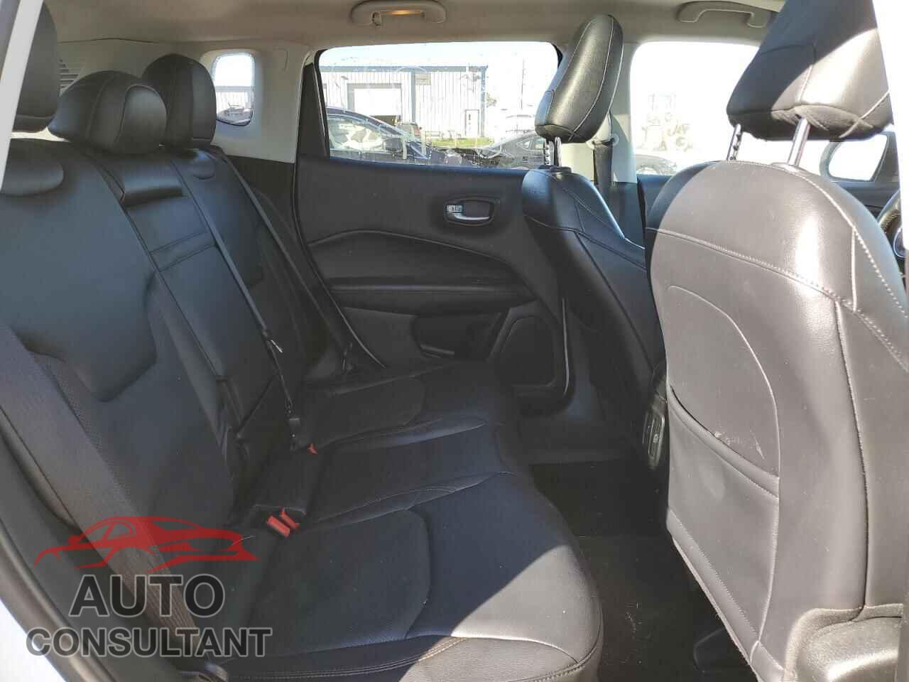 JEEP COMPASS 2017 - 3C4NJDCB6HT646665