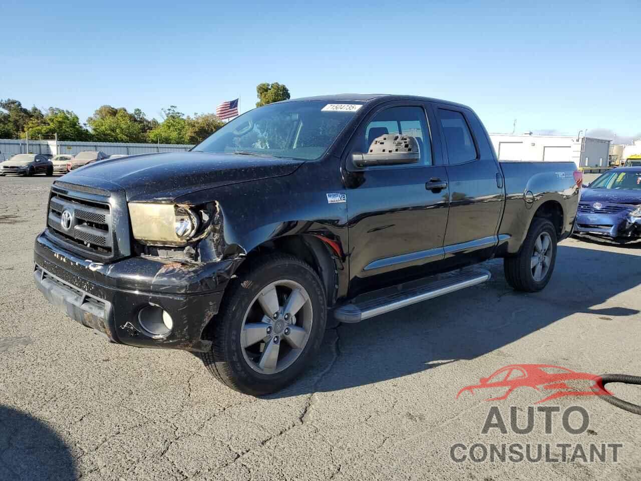 TOYOTA TUNDRA 2011 - 5TFRY5F15BX106886