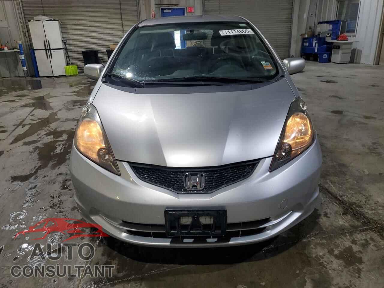 HONDA FIT 2013 - JHMGE8H36DC077732