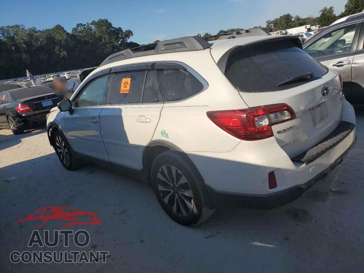 SUBARU OUTBACK 2015 - 4S4BSBLC8F3284811