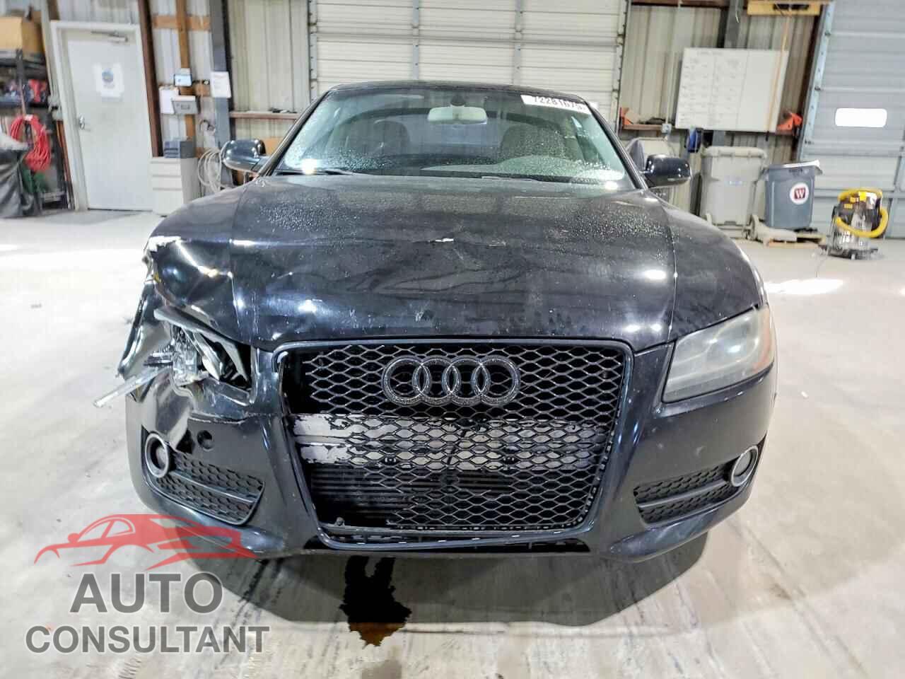 AUDI A5 2010 - WAULFAFR2AA057932