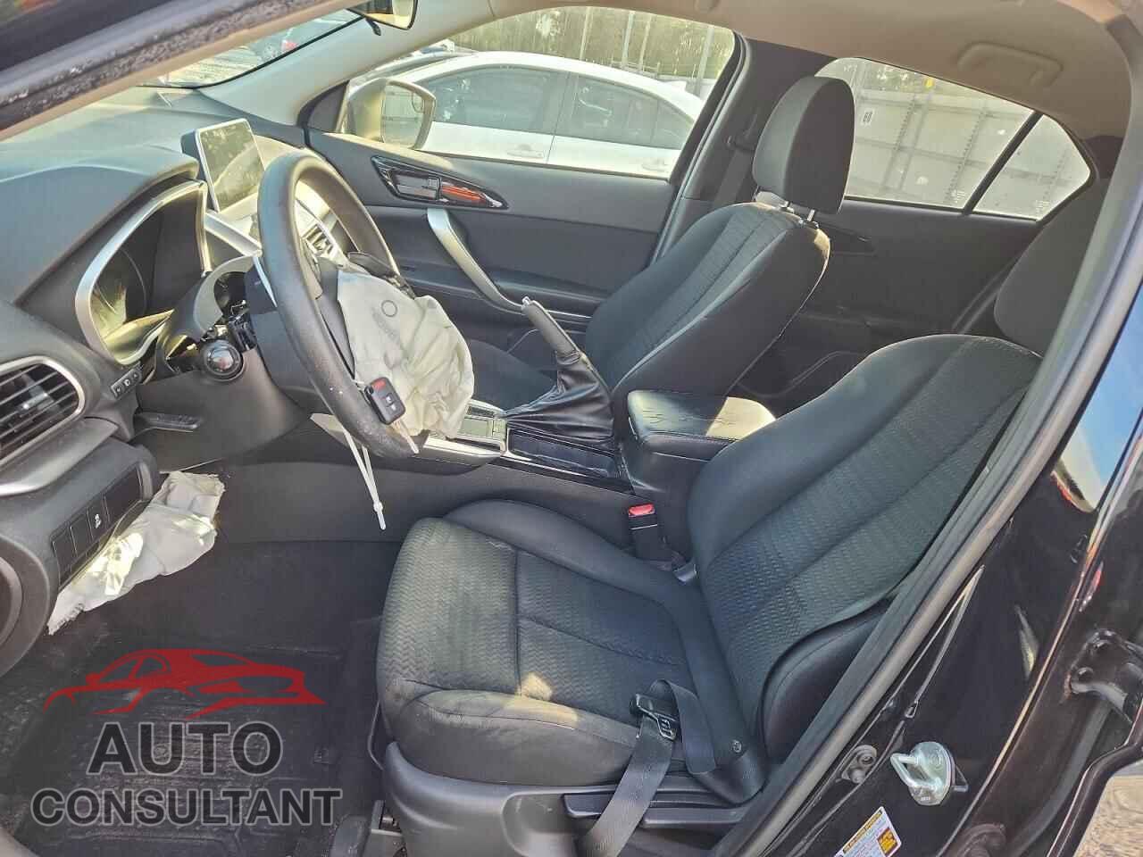 MITSUBISHI ECLIPSE 2019 - JA4AT4AA3KZ021024