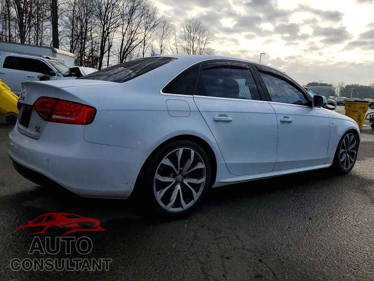 AUDI A4 2012 - WAUFFAFL0CN020320
