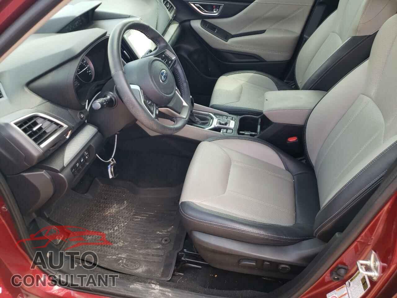 SUBARU FORESTER 2019 - JF2SKAUC7KH444303