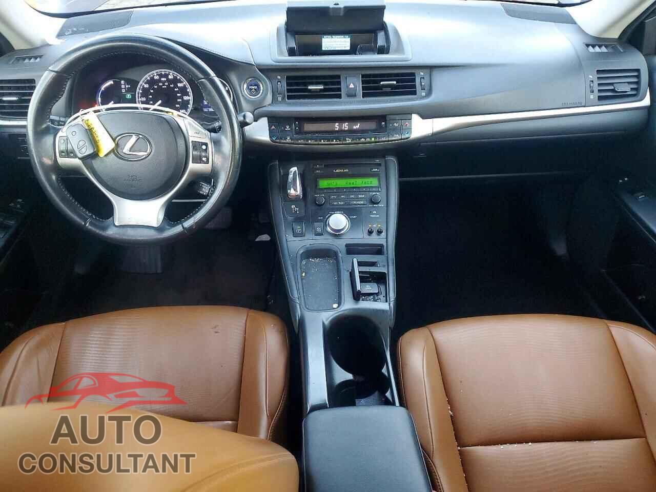 LEXUS CT 200 2012 - JTHKD5BH2C2061838