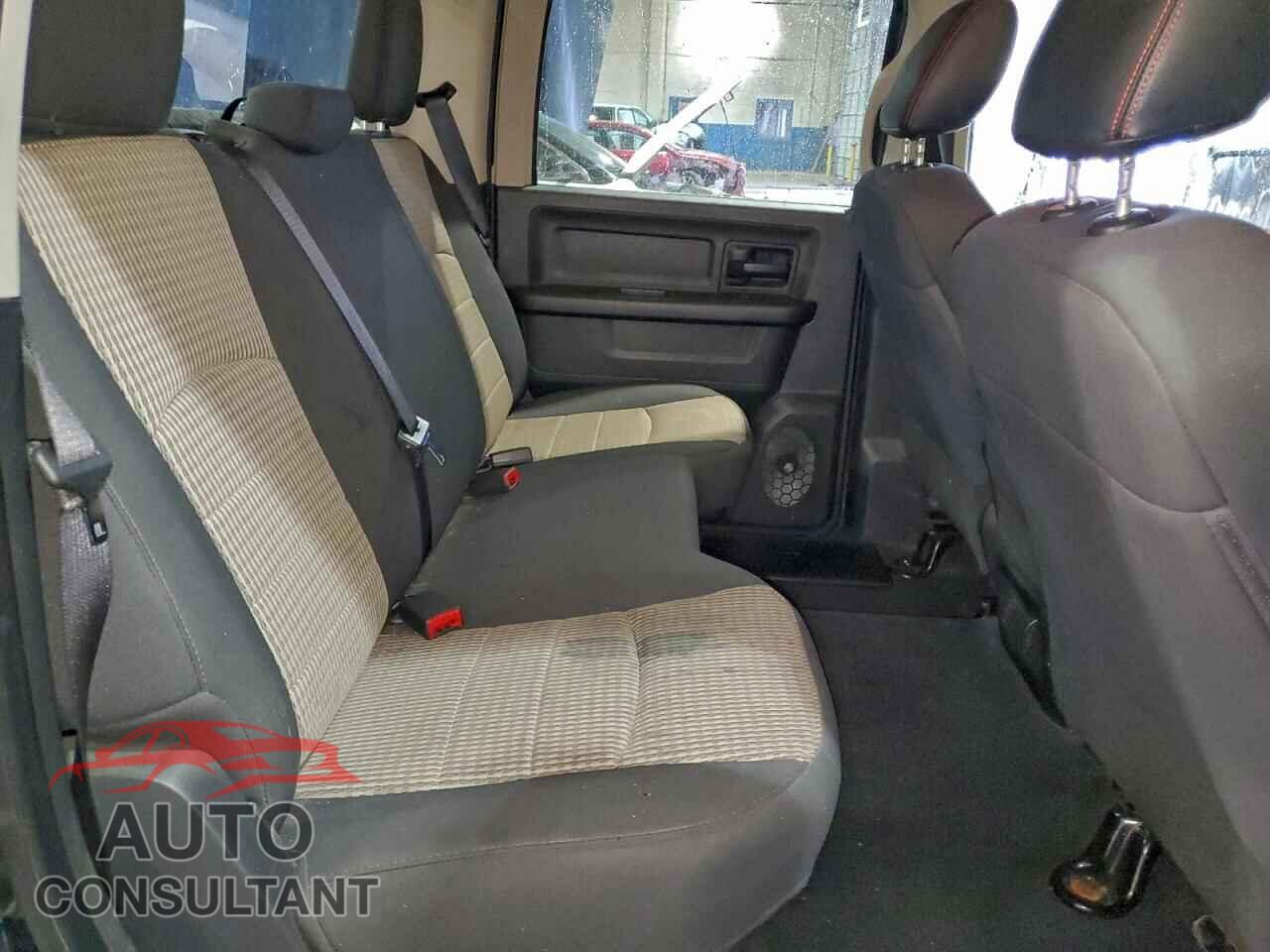 DODGE RAM 1500 2012 - 1C6RD7KT4CS263331