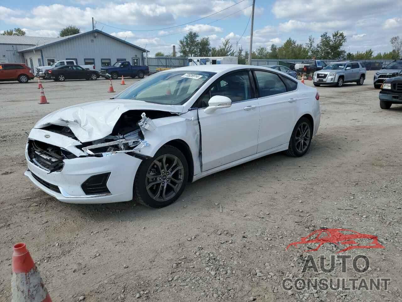 FORD FUSION 2020 - 3FA6P0CD6LR195875