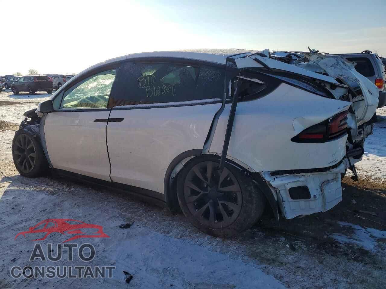 TESLA MODEL X 2022 - 7SAXCBE67NF350526