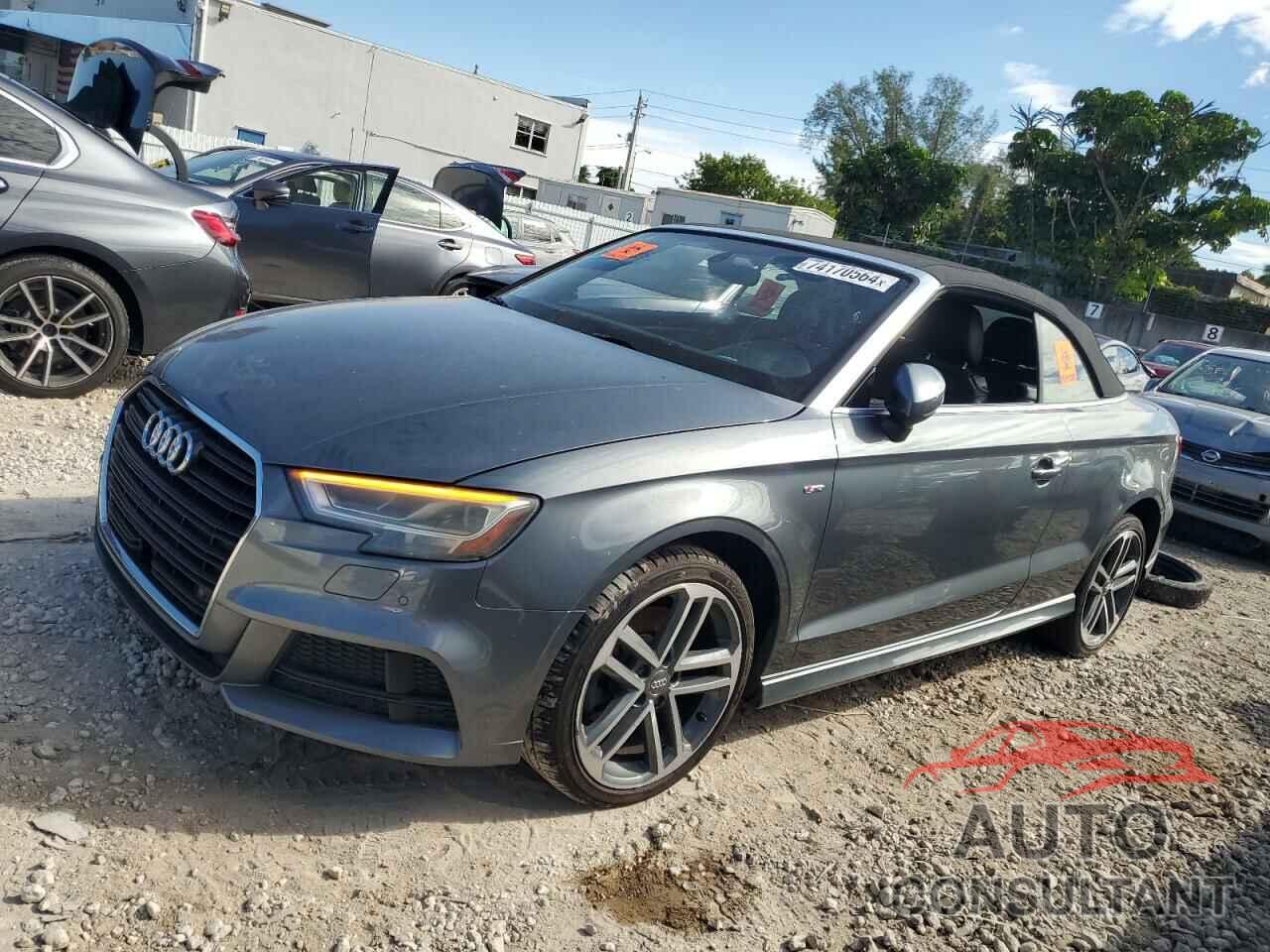 AUDI A3 2019 - WAU5ULFFXK1019379