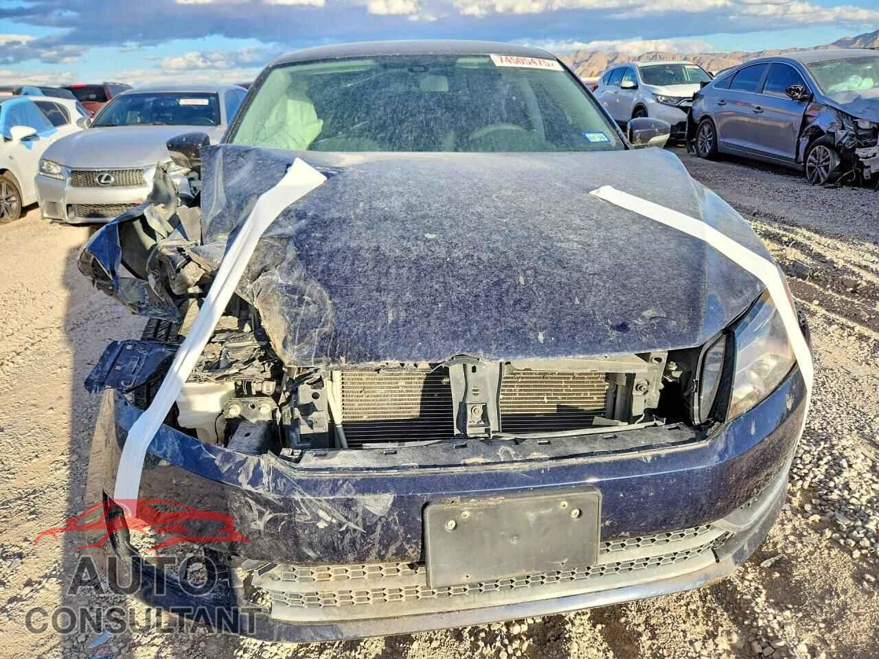 VOLKSWAGEN PASSAT 2014 - 1VWAP7A33EC006685