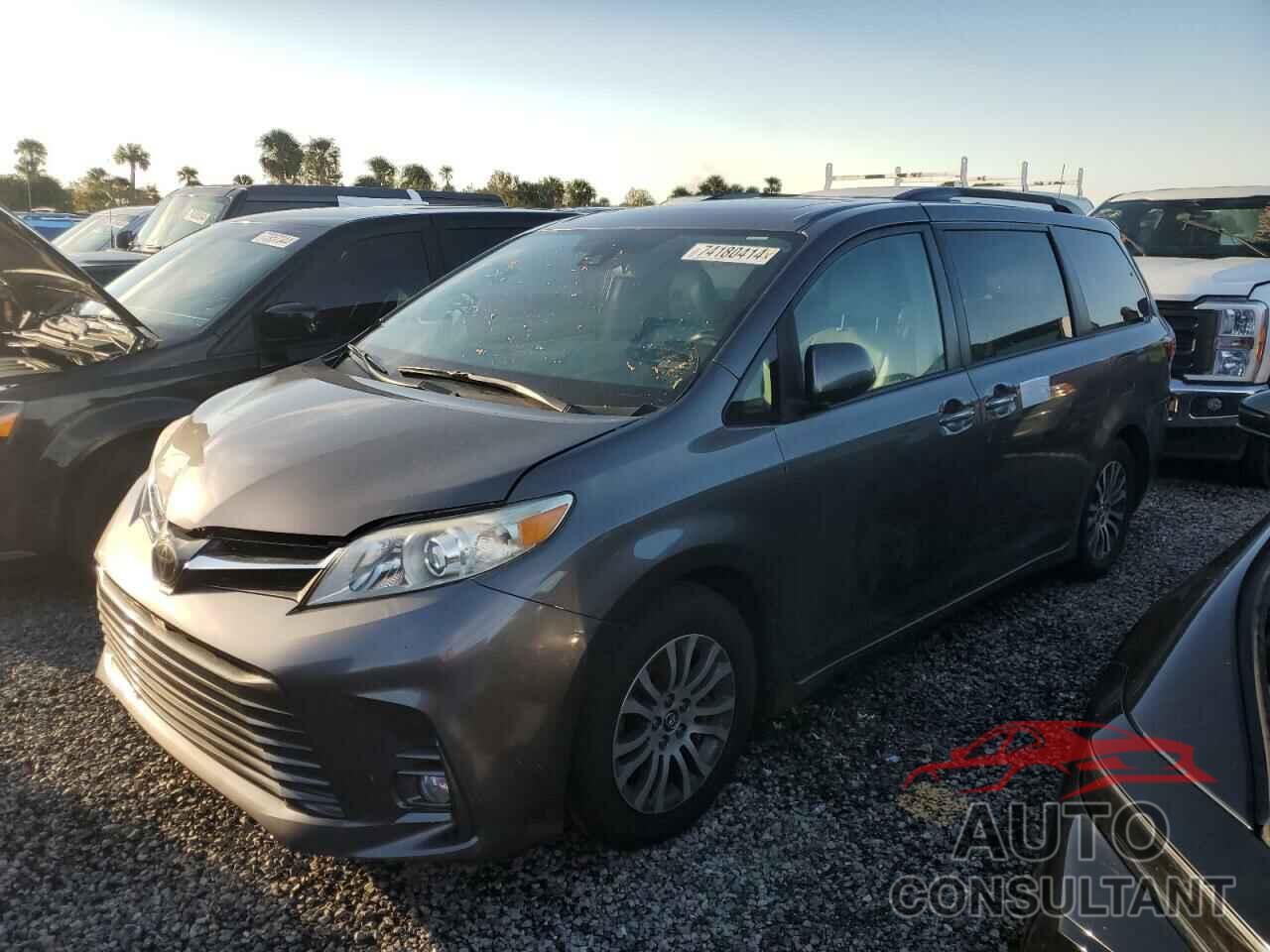 TOYOTA All Models 2018 - 5TDYZ3DCXJS926631