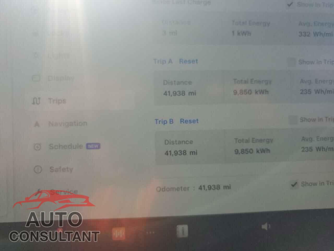 TESLA MODEL 3 2023 - 5YJ3E1EA7PF469071