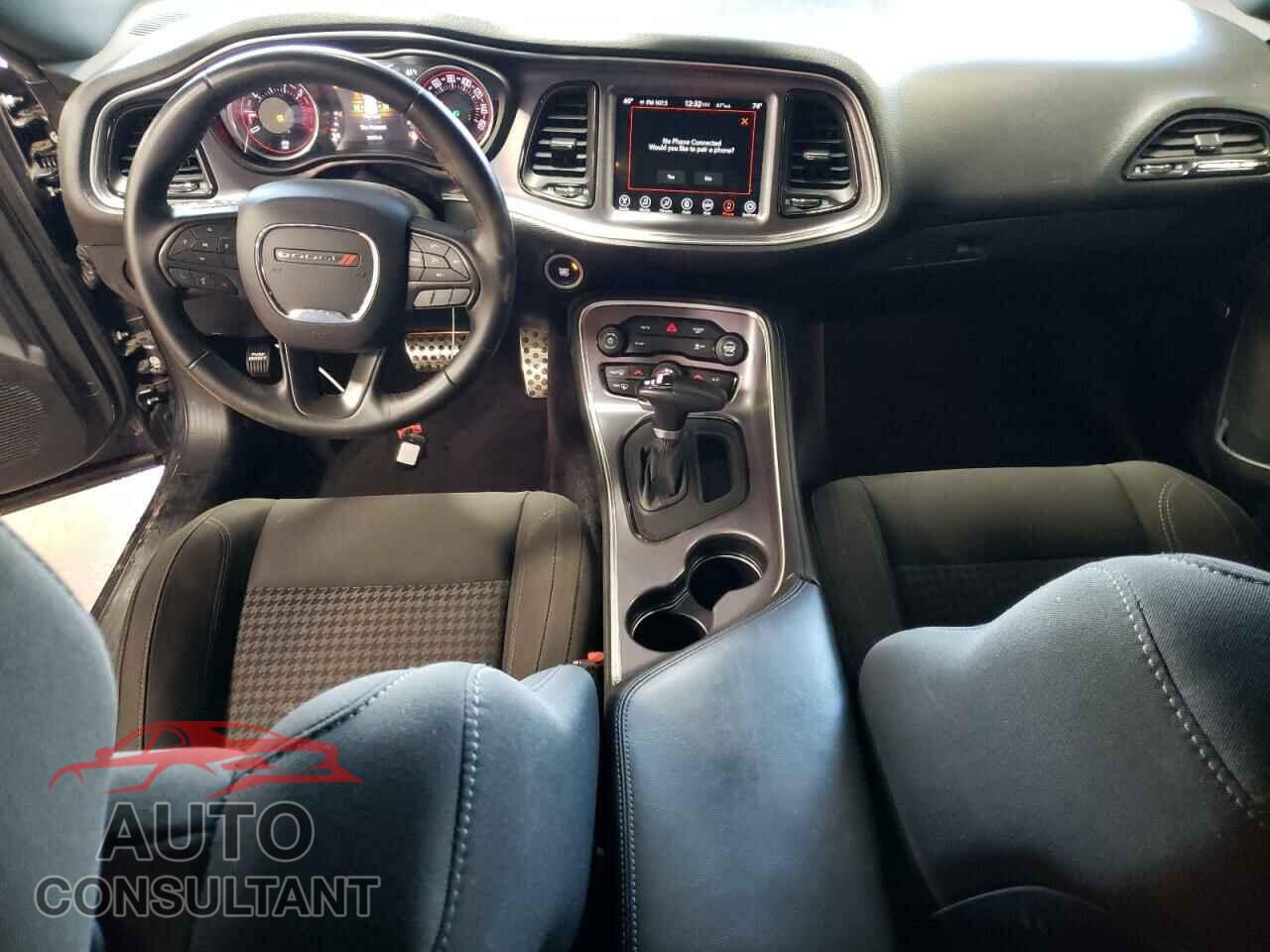 DODGE CHALLENGER 2017 - 2C3CDZBTXHH656005