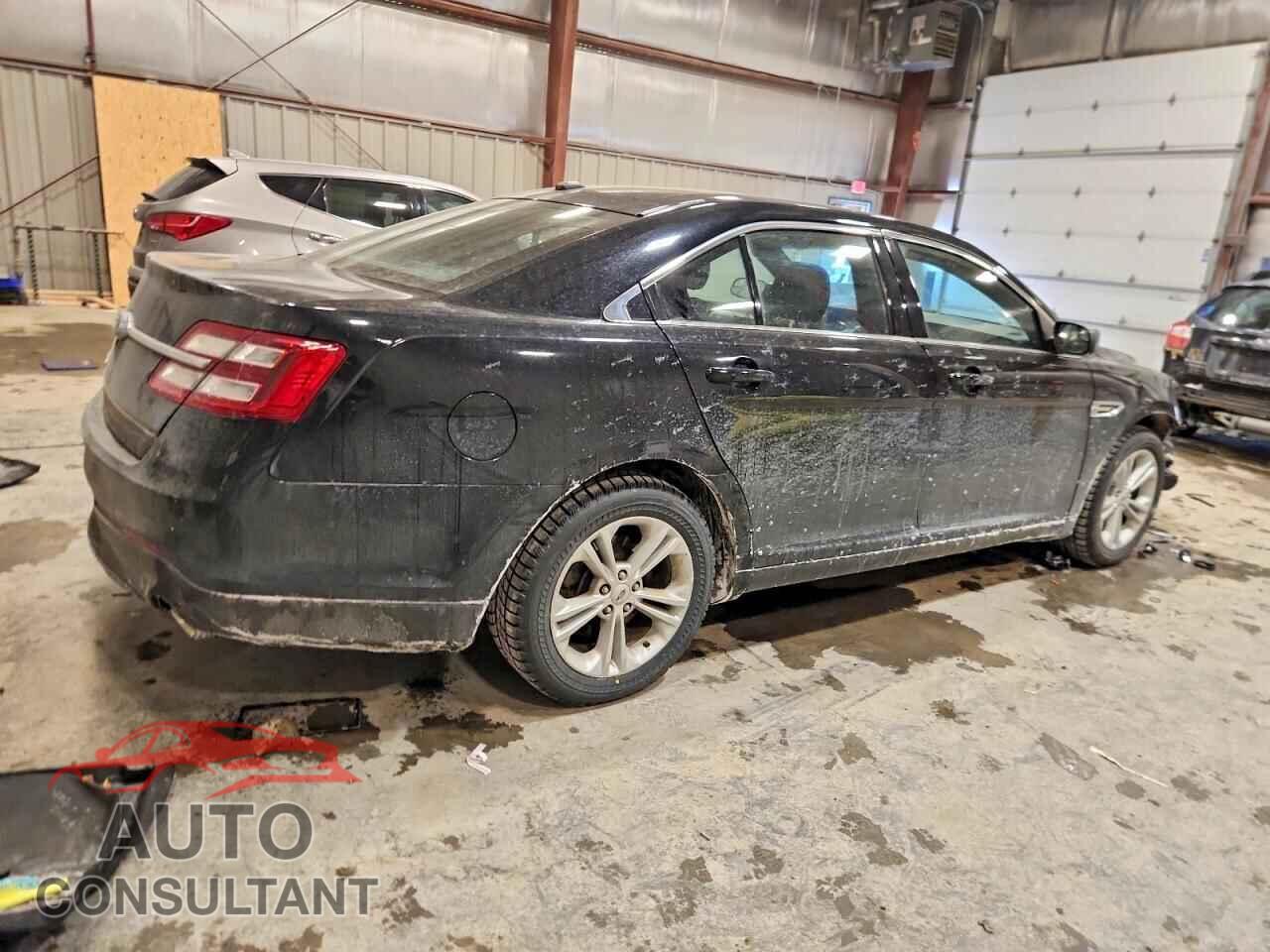 FORD TAURUS 2017 - 1FAHP2E89HG135205