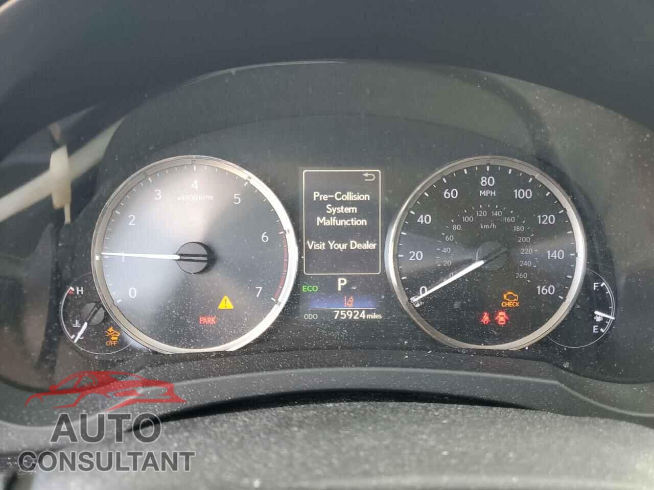 LEXUS IS 2018 - JTHBA1D25J5077344