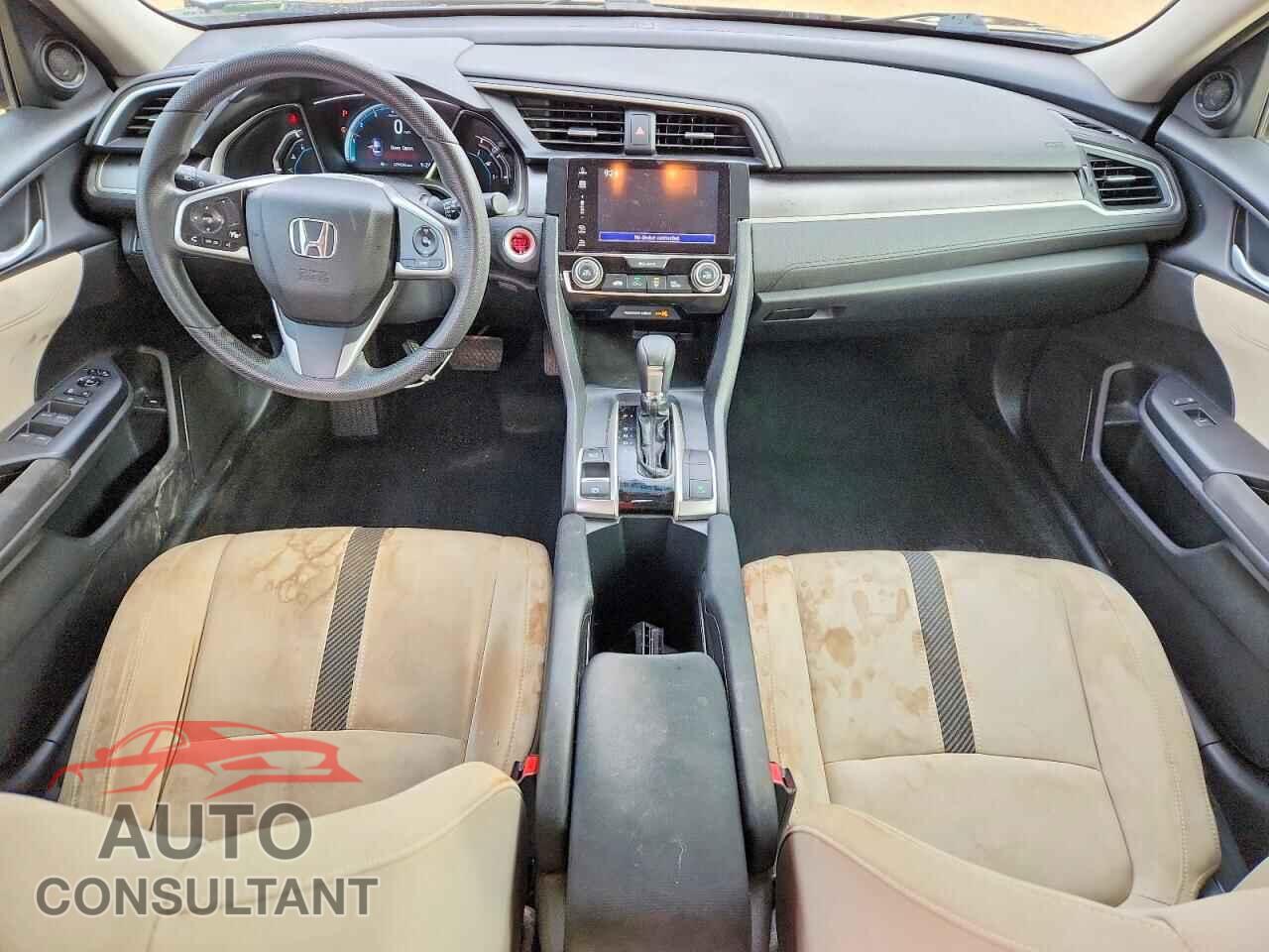 HONDA CIVIC 2017 - 19XFC2F78HE010196