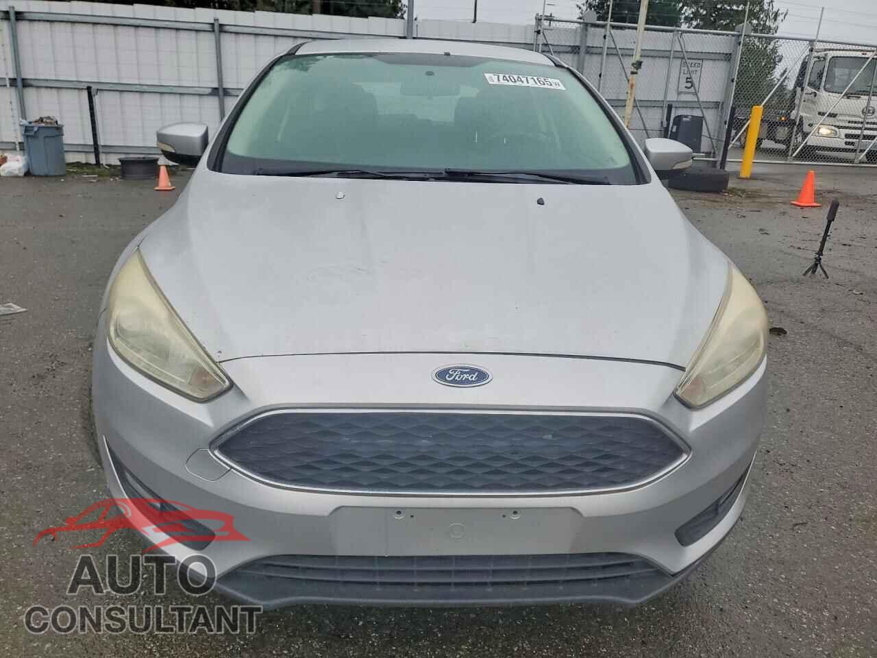 FORD FOCUS 2015 - 1FADP3K26FL326329