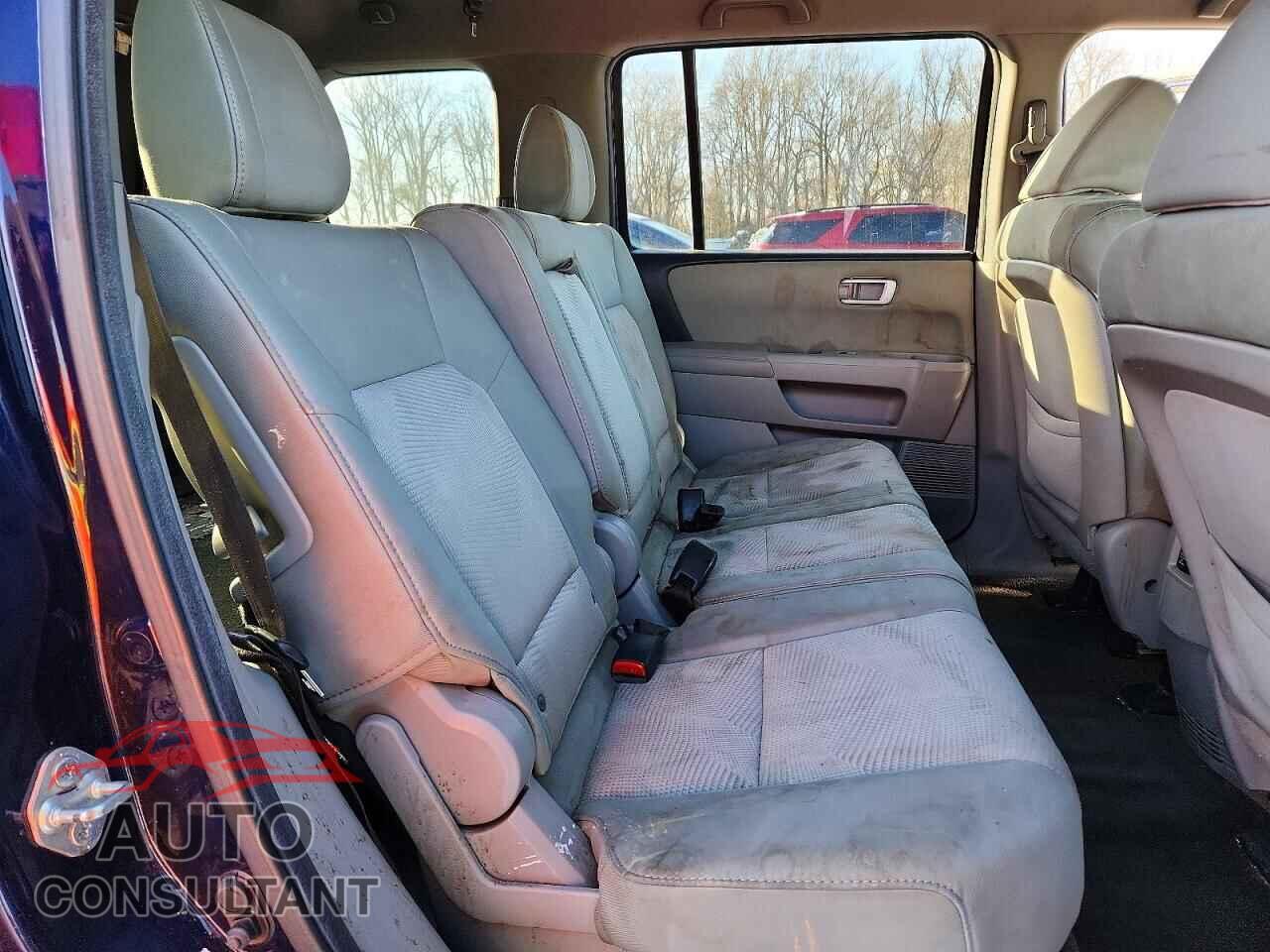 HONDA PILOT 2013 - 5FNYF3H21DB009967