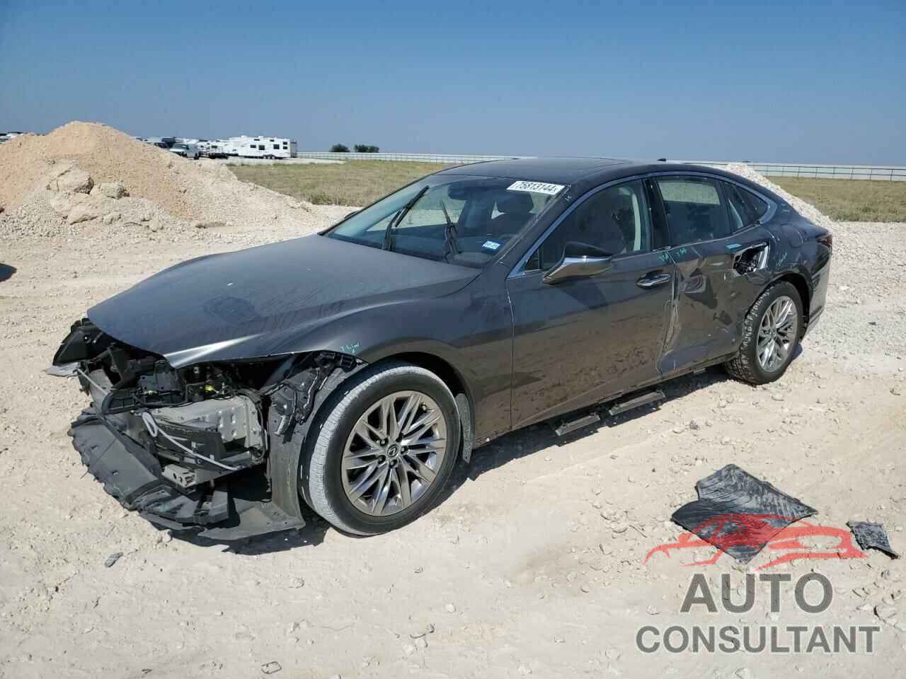 LEXUS LS500 2018 - JTHB51FF1J5006677