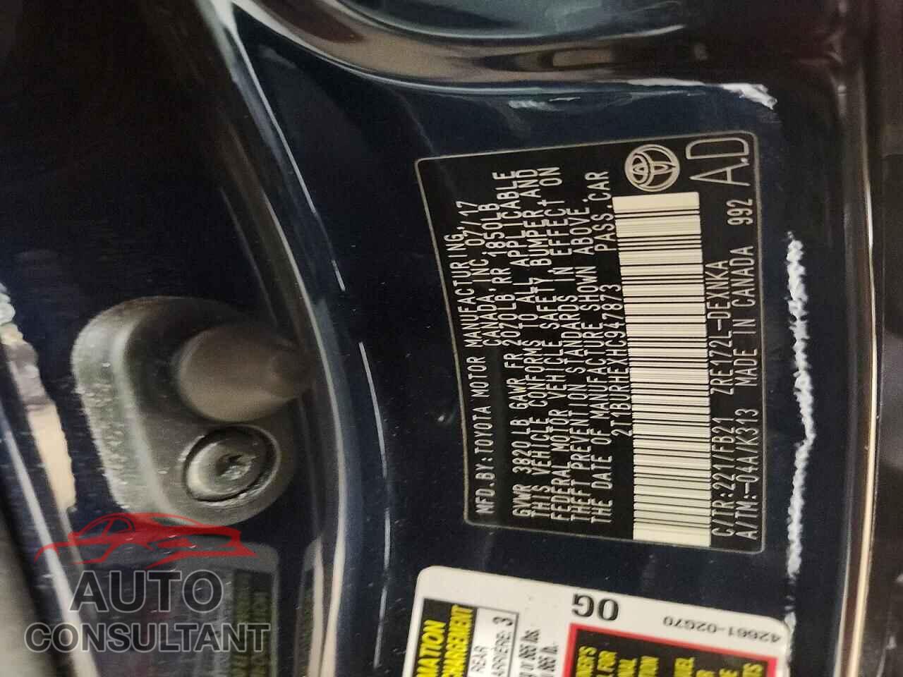 TOYOTA COROLLA 2017 - 2T1BURHEXHC947873