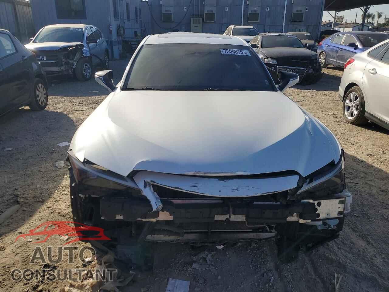 LEXUS IS 2021 - JTHCA1D24M5111511